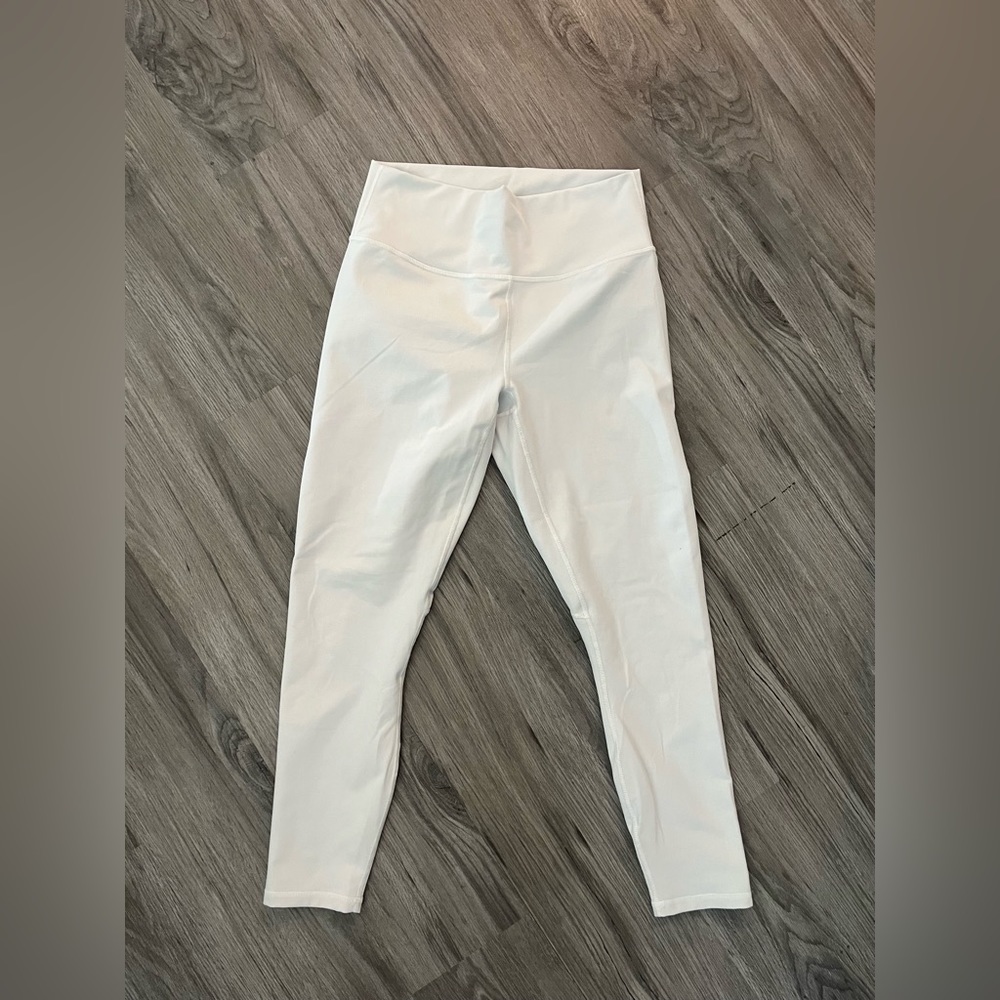 Women’s Fabletics powerhold leggings